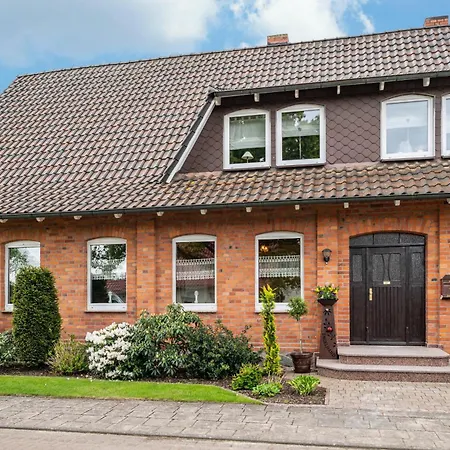 Apartment Für 6 Personen 90 M² *